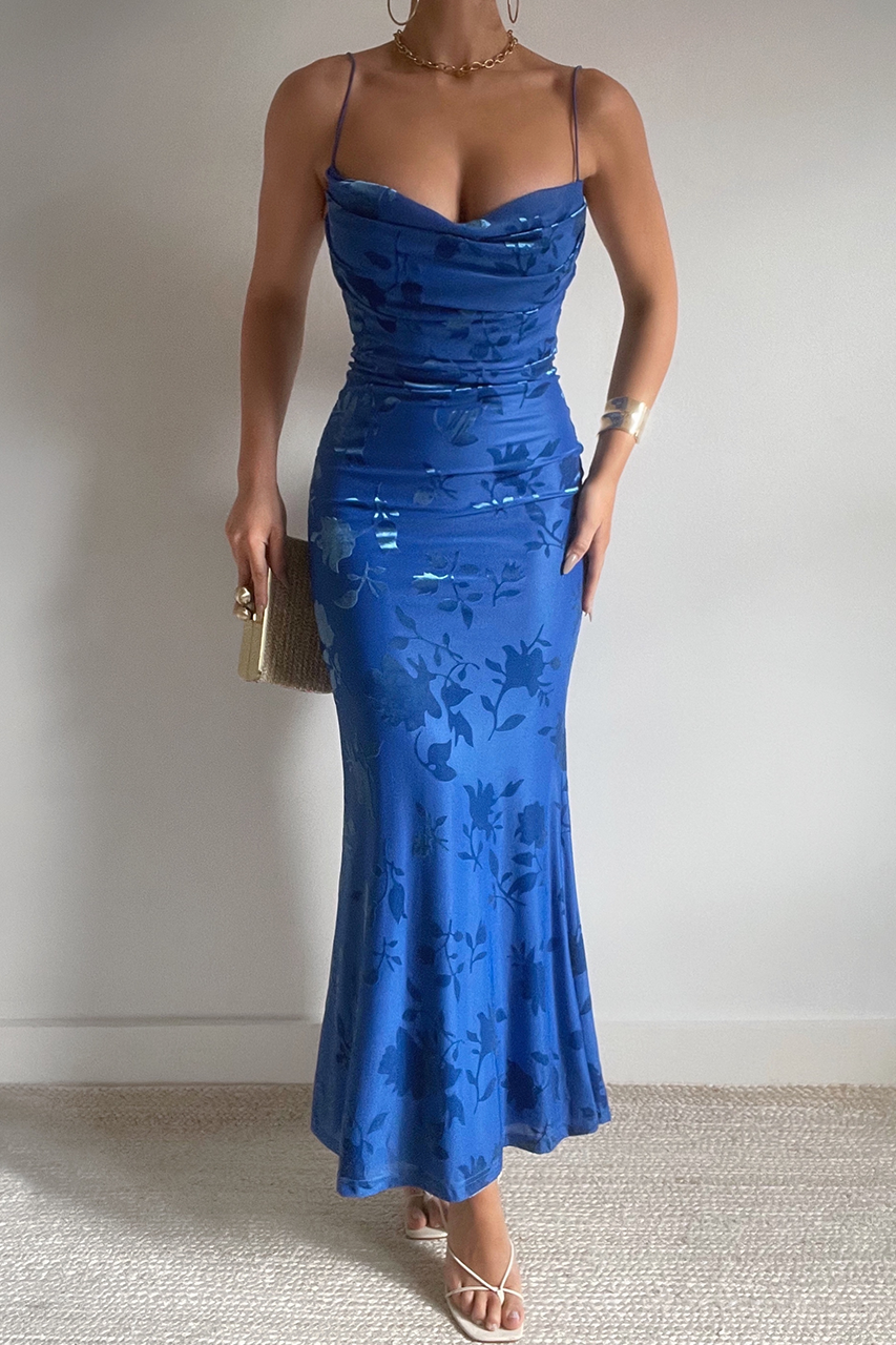 PRETORIA MAXI DRESS - BLUE – us.runawaythelabel.com